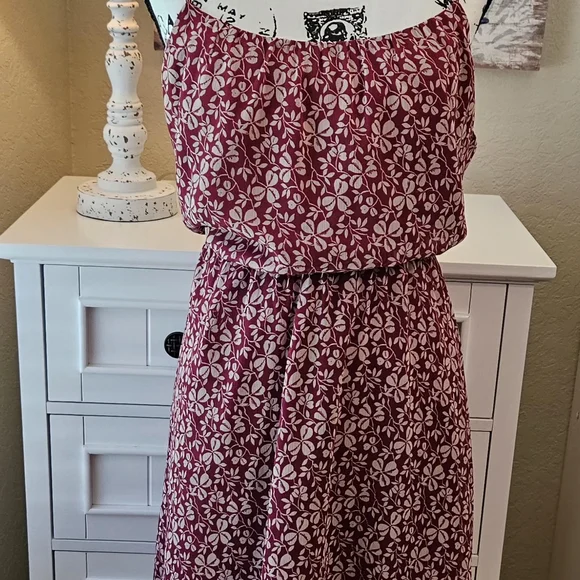 LOFT Pink and White Sleeveless Midi Dress - Picture 2 of 5